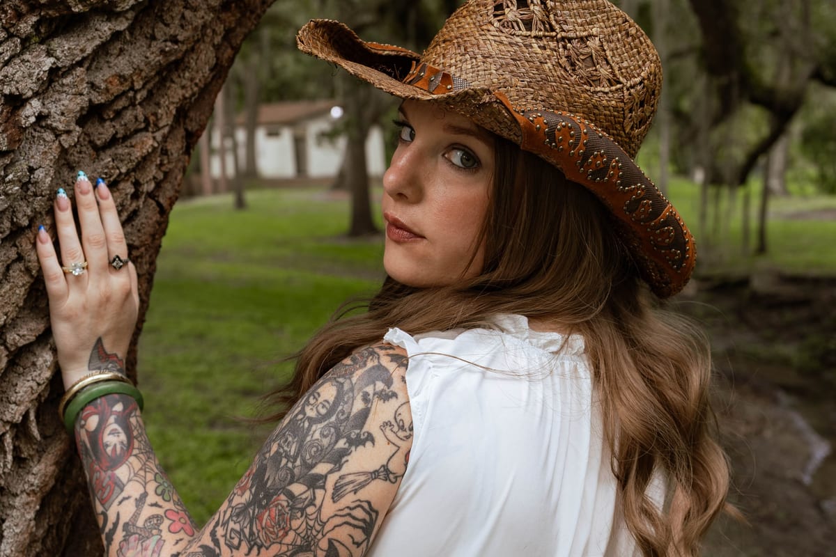 Chris Cowgirl Session — photograph 11